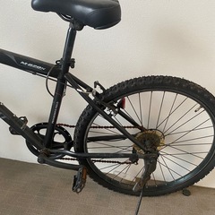 自転車　マウンテンバイクの画像
