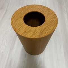 【値下げ】木製のゴミ箱