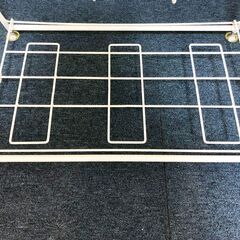 R.F.YAMAKAWA 3列7段 パンフレットスタンド RFPFS-TRWH トリプルホワイト美品　アジャスター付脚部マガジンラックアール・エフ・ヤマカワの画像