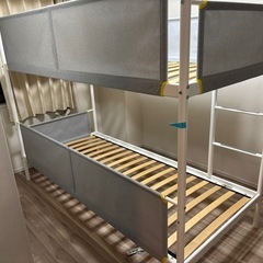 IKEA 二段ベッド　VITVAL　子供ベッド　キッズベッド