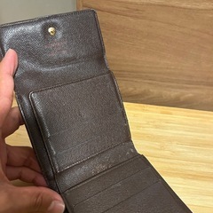 LOUIS VUITTON ルイヴィトン二つ折り財布　正規品の画像