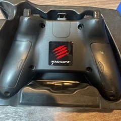 MAD CATZ コントローラーの画像