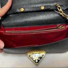 PRADA ショルダーバッグの画像