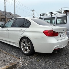 【信用ブラックでもローン組める？】BMW 320d f30の画像