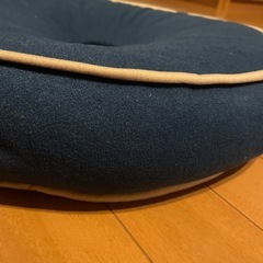 中古品　円座座布団の画像