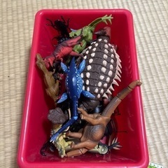 アニア恐竜、昆虫のおもちゃ