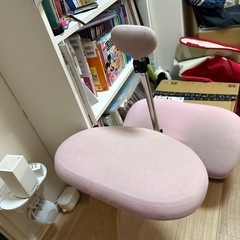 姿勢矯正 椅子の画像