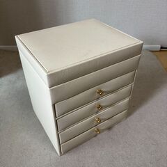 ジュエリーケース