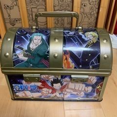 6    　ワンピース　トレジャーケース　お菓子缶の画像
