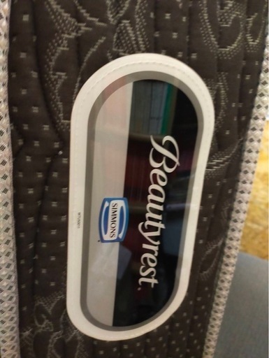 超美品シモンズ　Beautyrest セミダブルマットレス Simmons 配送料込