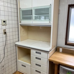 食器棚