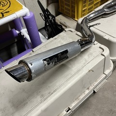 pretty Racing マフラー
の画像