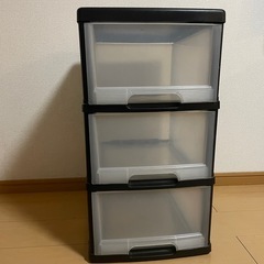 黒とクリアカラーボックス
