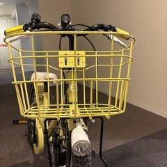 大阪市内引取限定☆bikke ビッケ ヘルメット付子供用自転車イエロー22インチの画像