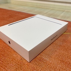 MacBook Air の外箱の画像