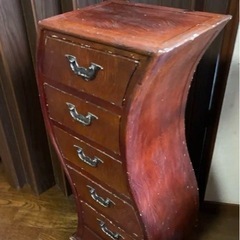 アジアン，アンティーク6段タンスの画像