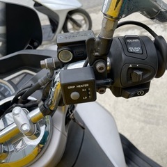 セル1発始動‼️大人気⭐️PCX125 JF56型⭐️豪華装備付き‼️前後タイヤバリ山‼️原付2種　スクーター　125ccの画像