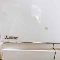 三菱 冷蔵庫 MR–B46J–W 455リットルの画像