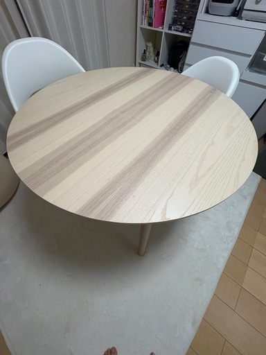 【商談中】今週中までに引き取りに来られる方　 限定値下げ中　IKEA イケア　LISABO リーサボー　LOBERGET ローベルゲット　テーブル　イス　回転イス　丸　木　白