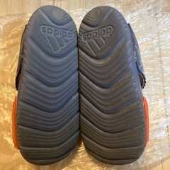 子供サンダル　14cm adidasの画像
