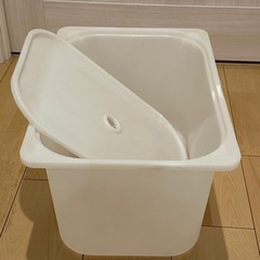IKEA Trafast用　バスケット 白　ふた付き の画像