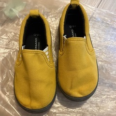 子供靴　イエロー　16cm