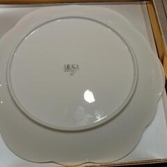 新品箱入り、ミカサmikasaのプレートの画像