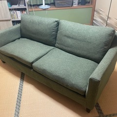 【値下げしました】ソファの画像