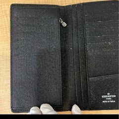 LOUIS VUITTONダミエ財布の画像