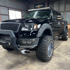 フォード　F-150 ラフカントリーリフトアップ