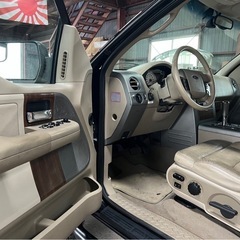 フォード　F-150 ラフカントリーリフトアップの画像