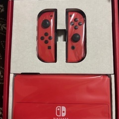 Switch本体　マリオレッドの画像