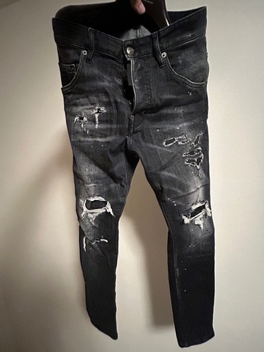 ディースクエアード