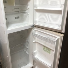 225L冷蔵庫の画像