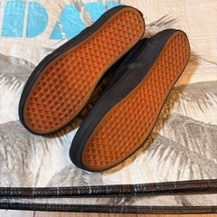 VANSブラックシューズの画像