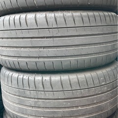 18インチ 225/40R18 4本