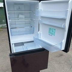 🎄ハイセンス冷蔵庫282L 2023年☘️大阪市から阪南市まで配達設置無料🎄🍀保証有りの画像