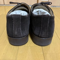 YUKI TORTI HOMME 本革スウエード Uチップ26EEEの画像