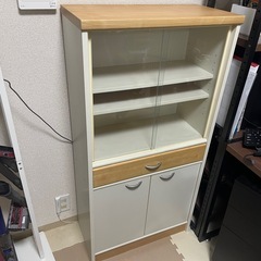 食器棚