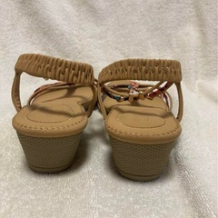 ♦️期間限定♦️Kahiko ウェッジソールサンダル の画像