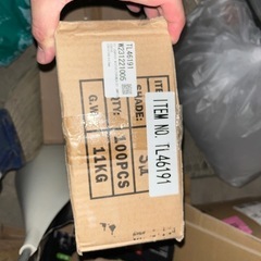 miratap タイル マジスカホワイト ルミナ10(100枚入り) 2ケースの画像