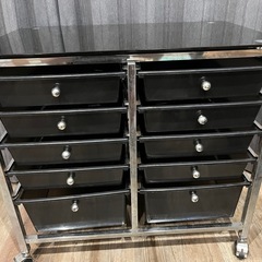 キャビネットの画像
