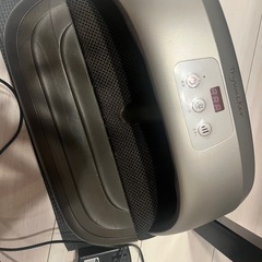 フットマッサージ