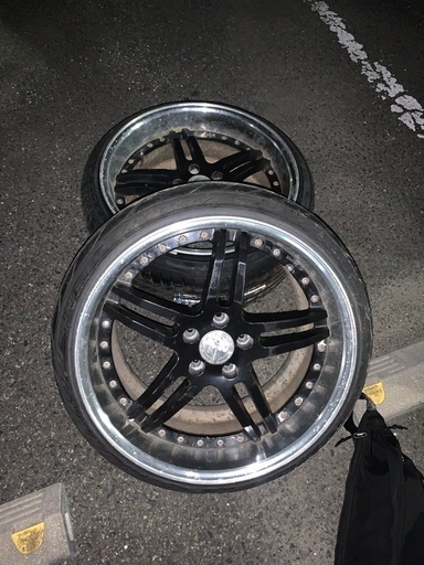 19インチ　2本　10.５jプラス45