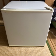 【再投稿】小型冷蔵庫