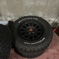 タイヤホイールセット　デルタフォース