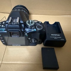 （選考中）OLYMPUS デジタル一眼レフカメラの画像