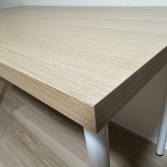 IKEA イケア 机の画像