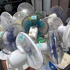 【大量入荷】扇風機どれでも1000円よりの画像