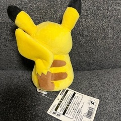 新品！　おすわりピカチュウの画像